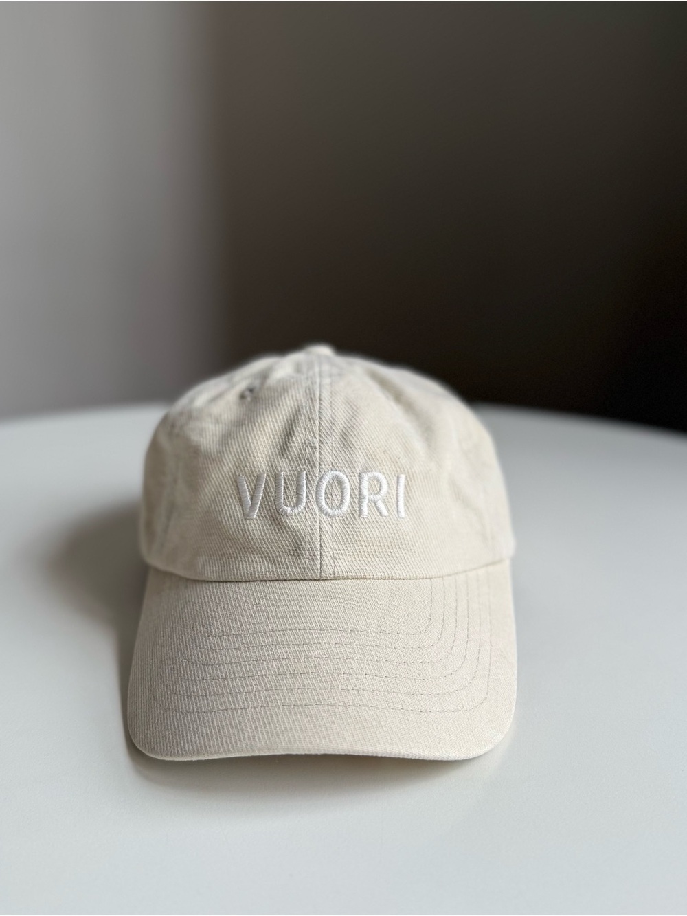 Vuori Cream Beige Baseball Cap embroidered logo 100% cotton unisex